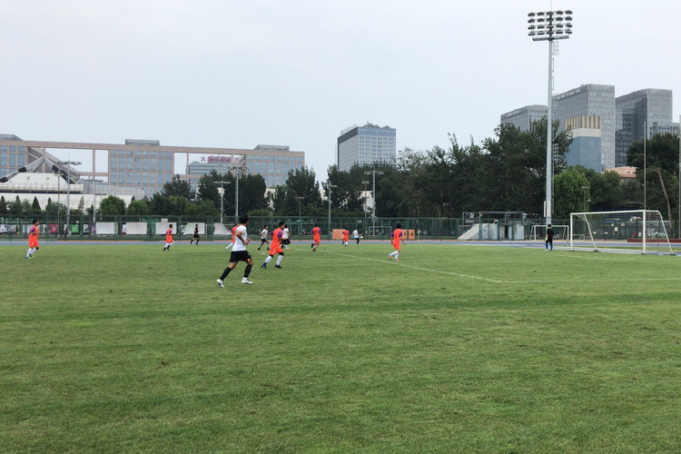 華騰出征第二屆“中關(guān)村杯”海淀區(qū)職工足球超級聯(lián)賽(圖6)